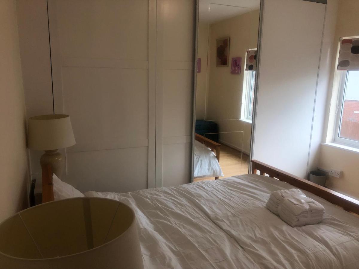 Eejs Beautiful 2 Bed Home Northfield Экстерьер фото